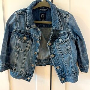 Baby Gap girls denim jacket 12-18 months used great condition